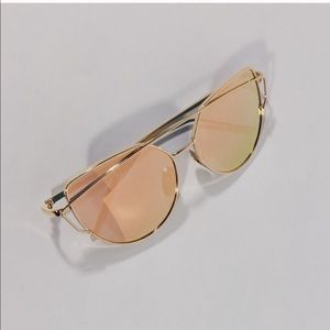 Rose gold mirrored sunglasses